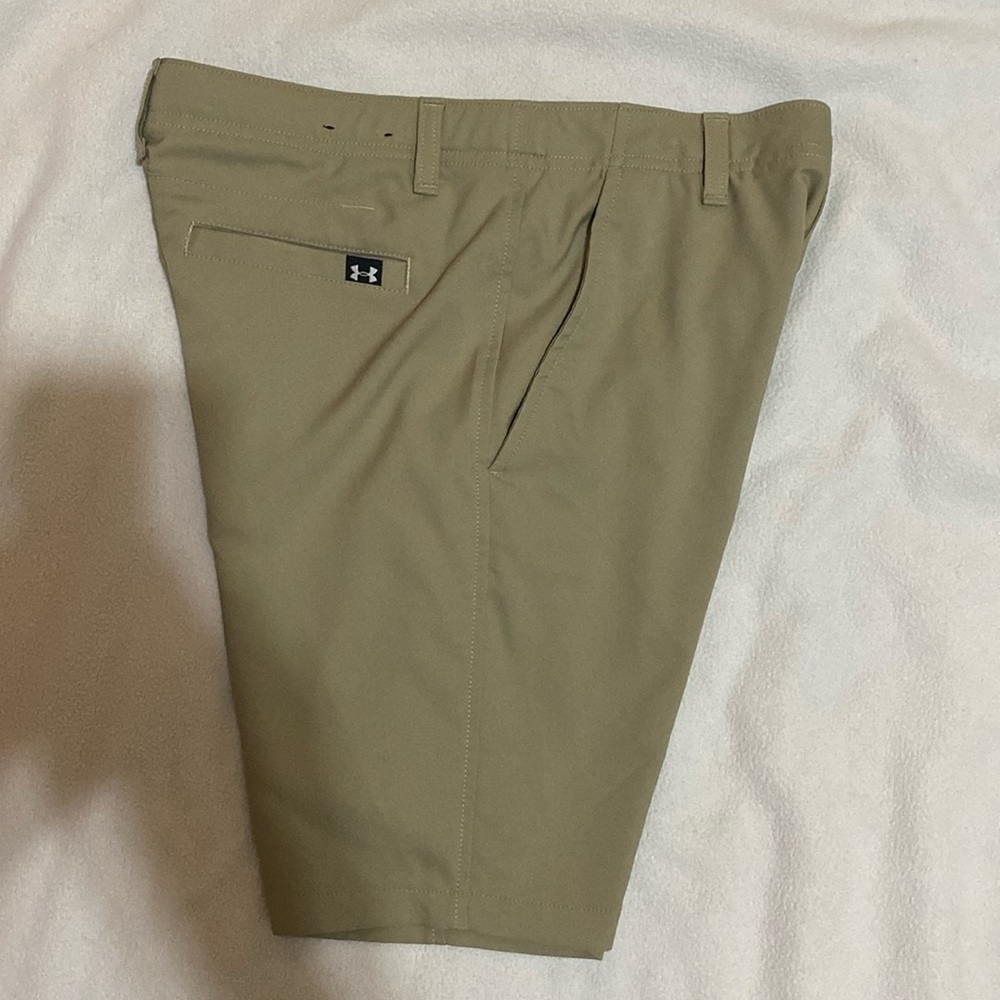 Under Armour boys shorts